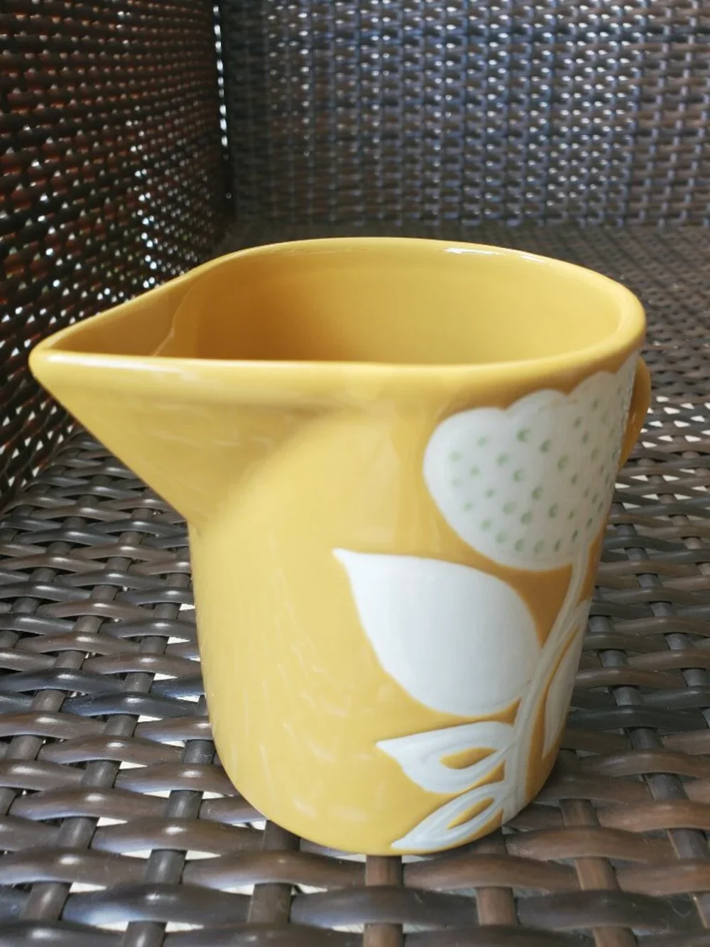 Olika, Kenzie Kae this ceramic